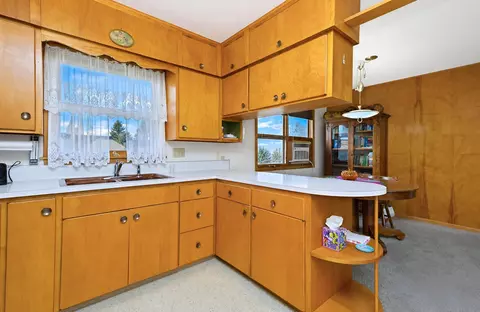 Kitchen - 7 Main St, Lisbon, ND 58054 photo 3 of 4