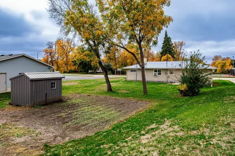 Exterior - 7 Main St, Lisbon, ND 58054 photo 5 of 6