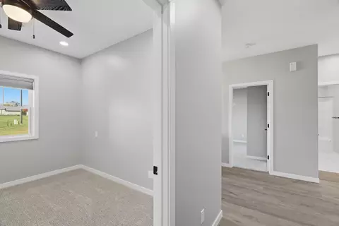 Entry Way - 206 Ore Be Gone Ct, Gilbert, MN 55741 photo 3 of 6