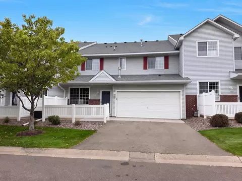 3130 Juniper Ln #C, Woodbury, MN 55125