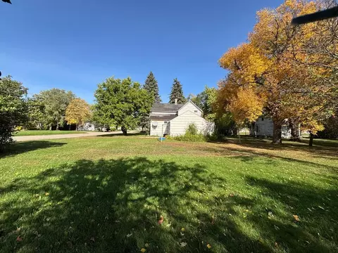 Exterior - 1111 3rd Ave S, Wheaton, MN 56296 photo 4 of 7