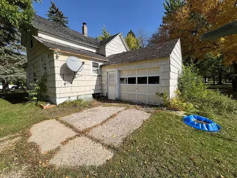 Exterior - 1111 3rd Ave S, Wheaton, MN 56296 photo 2 of 7