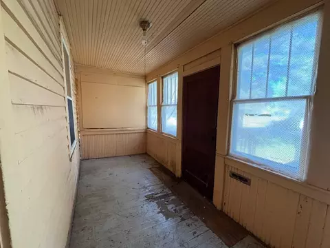 Exterior - 1111 3rd Ave S, Wheaton, MN 56296 photo 5 of 7