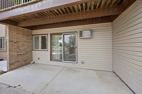 Exterior - 3420 Golfview Dr #123, Eagan, MN 55123 photo 1 of 10