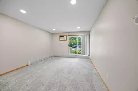 Living - 3420 Golfview Dr #123, Eagan, MN 55123 photo 1 of 8
