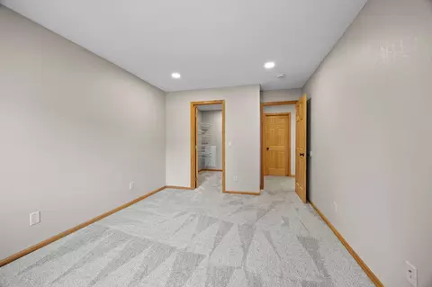 Bedroom - 3420 Golfview Dr #123, Eagan, MN 55123 photo 4 of 11