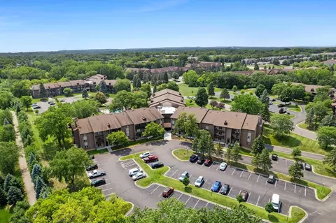 View/Area - 3420 Golfview Dr #123, Eagan, MN 55123 photo 14 of 14