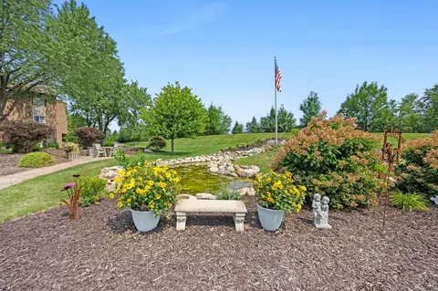 Exterior - 3420 Golfview Dr #123, Eagan, MN 55123 photo 6 of 10
