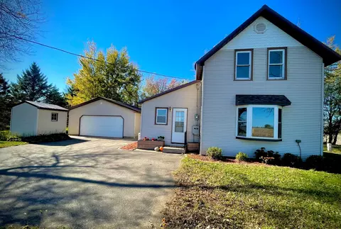 25503 665th Ave, Alden, MN 56009