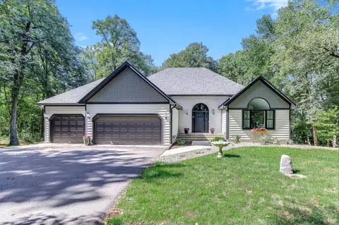 7156 Granada Ave S, Cottage Grove, MN 55016