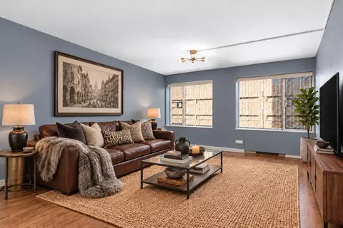 19 S 1st St #B808, Minneapolis, MN 55401
