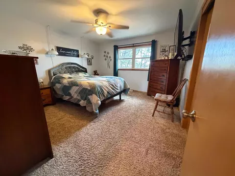 Bedroom - 22601 770th Ave, Albert Lea, MN 56007 photo 1 of 2