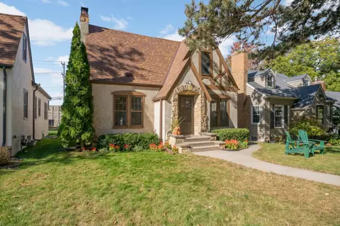 4216 Utica Ave S, Saint Louis Park, MN 55416