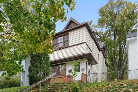 822 Edmund Ave, Saint Paul, MN 55104