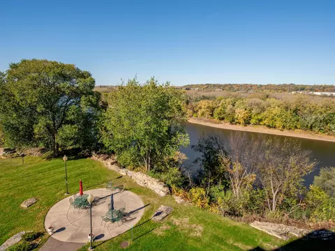 1021 Sibley Memorial Hwy #204, Mendota Heights, MN 55118