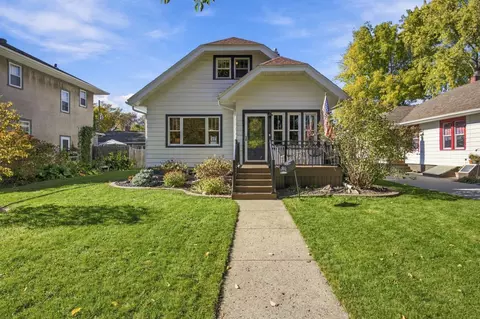 Exterior - 1218 3rd St N, Fargo, ND 58102 photo 3 of 7