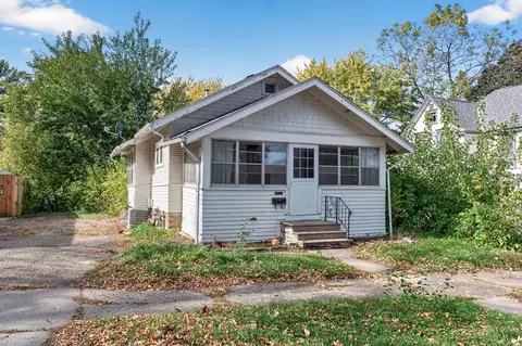 1095 Humboldt Ave, West Saint Paul, MN 55118