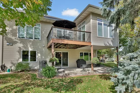 10279 Lancaster Bay Bay, Woodbury, MN 55129