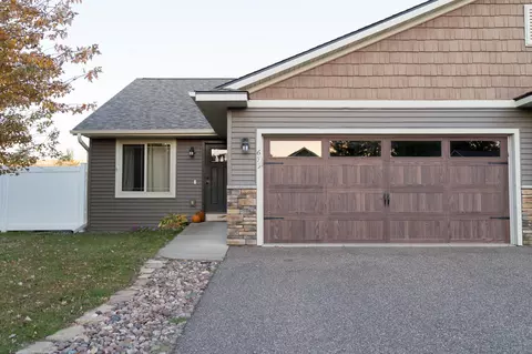 675 Blue Karner Dr, Altoona, WI 54720