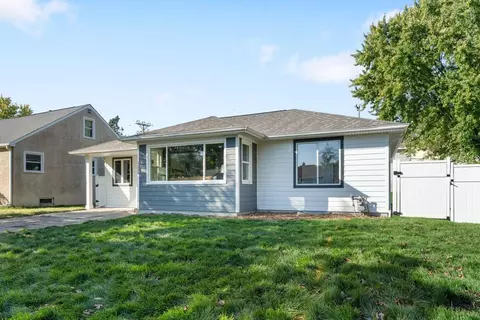 1224 6th Ave S, South Saint Paul, MN 55075