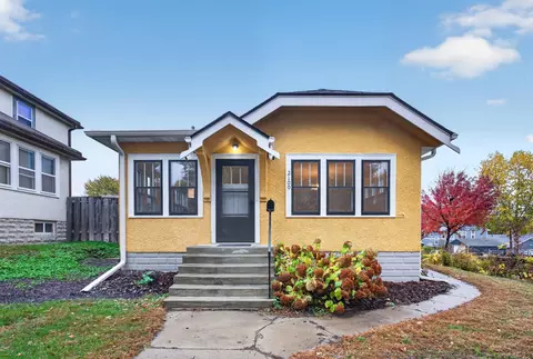 2100 Sheridan Ave N, Minneapolis, MN 55411