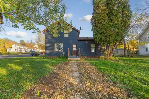 127 N 2nd St, Le Sueur, MN 56058