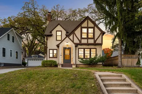 2406 W 54th St, Minneapolis, MN 55410