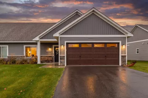 20225 Prairie Dr, Big Lake, MN 55309