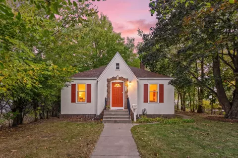 6533 Bloomington Ave S, Richfield, MN 55423