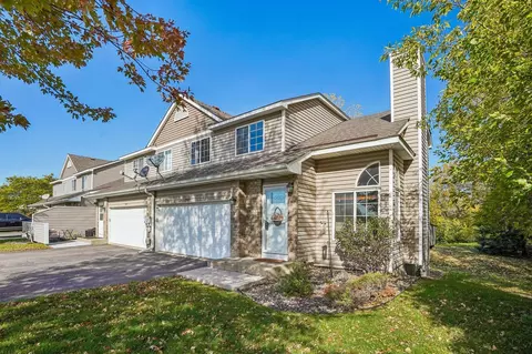 987 Hillwind Rd NE, Fridley, MN 55432