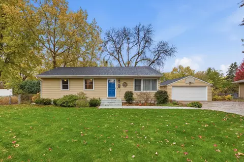 8017 Noid Dr, Brooklyn Park, MN 55428
