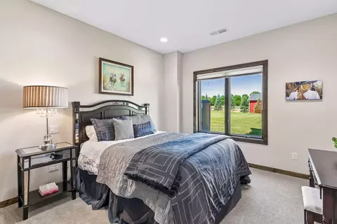 Bedroom - 7526 Turner Rd, Independence, MN 55359 photo 4 of 4