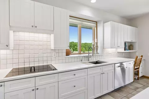 Kitchen - 7526 Turner Rd, Independence, MN 55359 photo 1 of 6