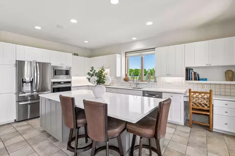 Kitchen - 7526 Turner Rd, Independence, MN 55359 photo 4 of 6