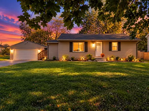 1350 5th Ave, Newport, MN 55055