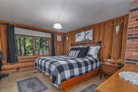 Bedroom - 4965 Waisanen Rd, Embarrass, MN 55732 photo 1 of 3