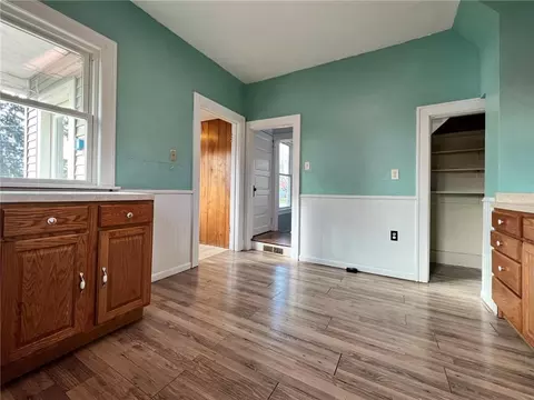 103 E 4th St, Cyrus, MN 56323 photo 5