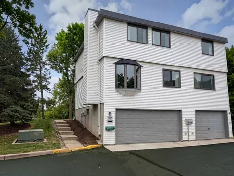 7539 62nd Ct N, Brooklyn Park, MN 55428