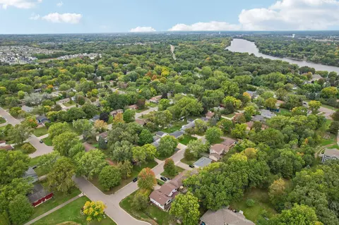 View/Area - 343 Sunrise Ln, Champlin, MN 55316 photo 8 of 10