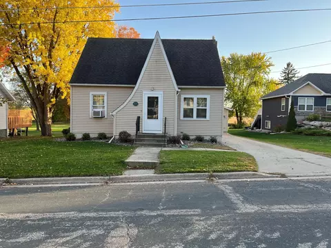 125 Lake St W, Norwood Young America, MN 55368