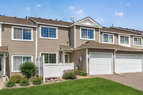 337 Leeward Trl, Woodbury, MN 55129