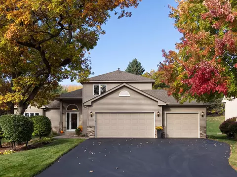 16265 Kenworth Ct, Lakeville, MN 55044