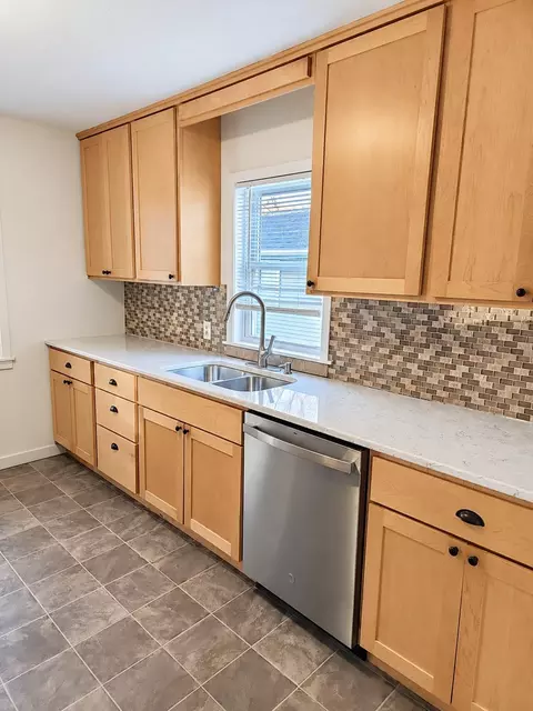 Kitchen - 714 9th St SW, Willmar, MN 56201 photo 2 of 3