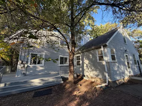 829 25th Ave SE, Minneapolis, MN 55414