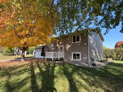 1930 Haughton Ave, North Mankato, MN 56003