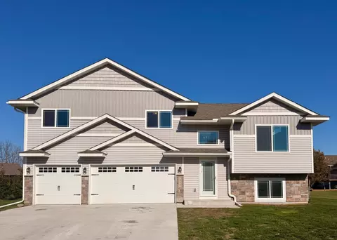815 S Rush Creek Ln, Rush City, MN 55069