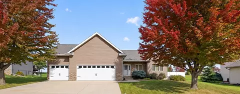 4629 Summit Pointe Pl NW, Rochester, MN 55901