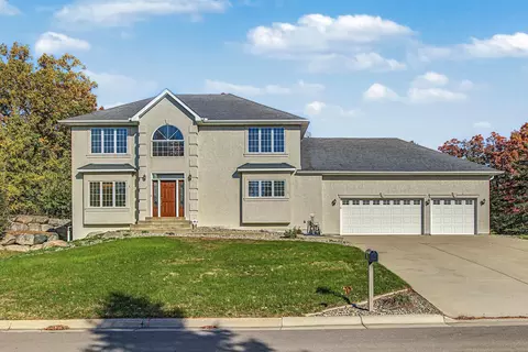 18134 Jarl Ct, Lakeville, MN 55044