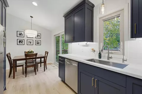 Kitchen - 3506 Coachman Rd, Eagan, MN 55122 photo 2 of 3