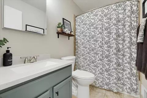 Bath - 3506 Coachman Rd, Eagan, MN 55122 photo 1 of 2